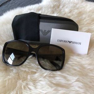Emporio Armani Sunglasses EA 4018 in Black